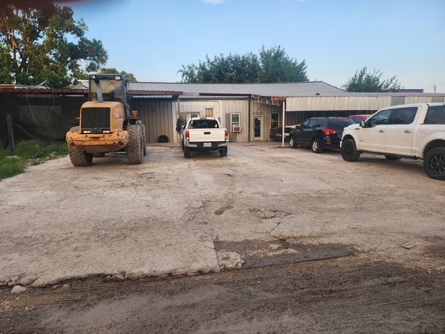 2520 West Mt Houston Road Houston, TX 77038 - Photo 9 of 27
