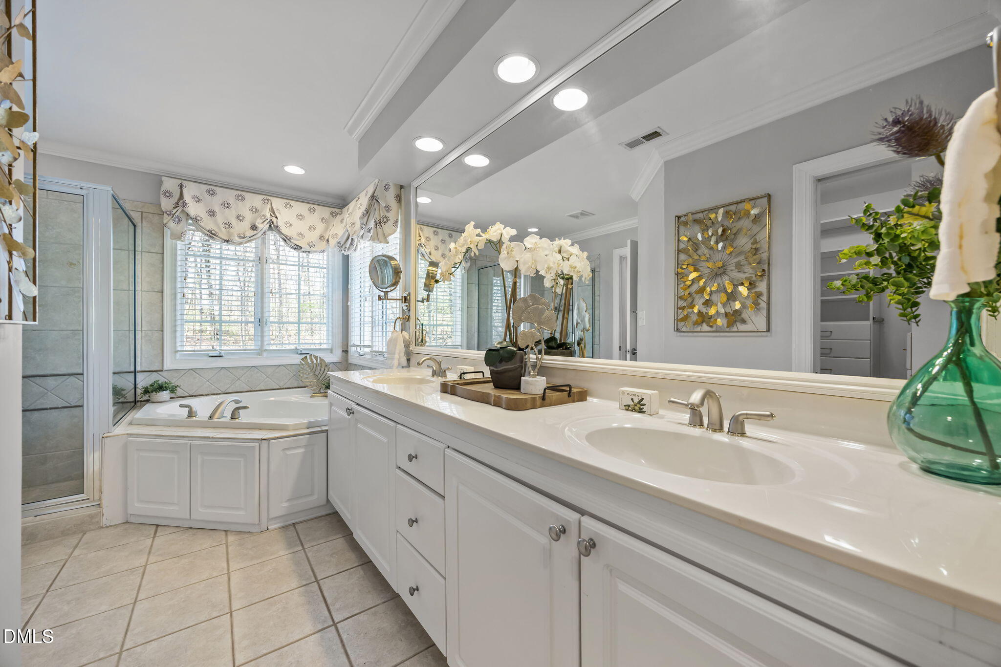 111 Lake Ridge Place Chapel Hill, NC 27516 - Photo 55 of 84 61-web-or-mls-IMG_6440