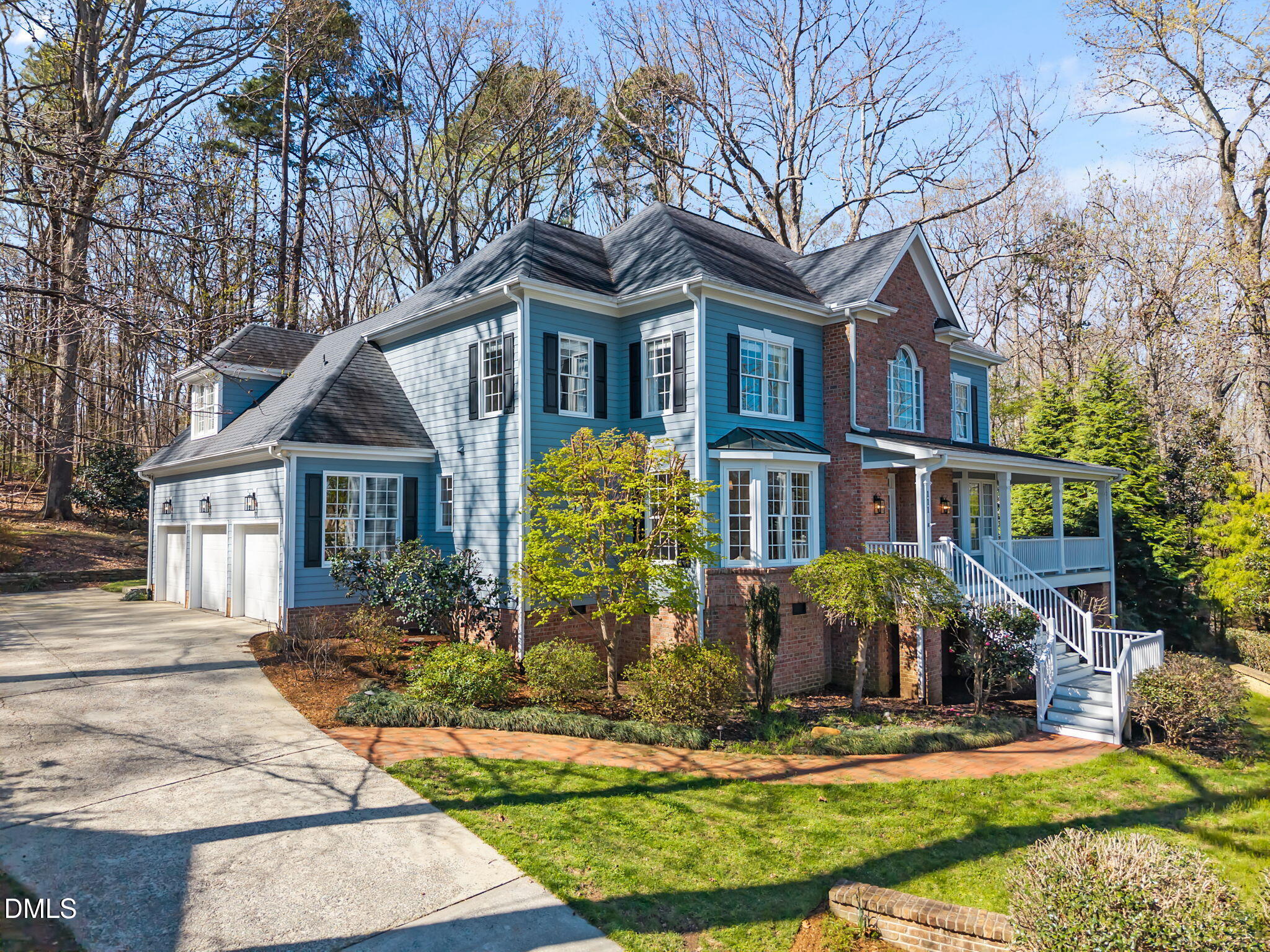 111 Lake Ridge Place Chapel Hill, NC 27516 - Photo 4 of 84 9-web-or-mls-DJI_20260318111751_0637_D