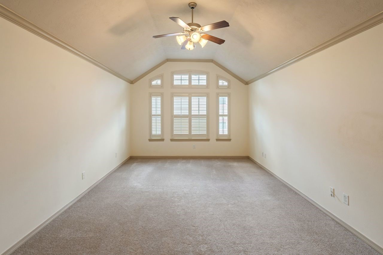 4018 Childress Street Houston, TX 77005 - Photo 13 of 20 Primary Bedroom