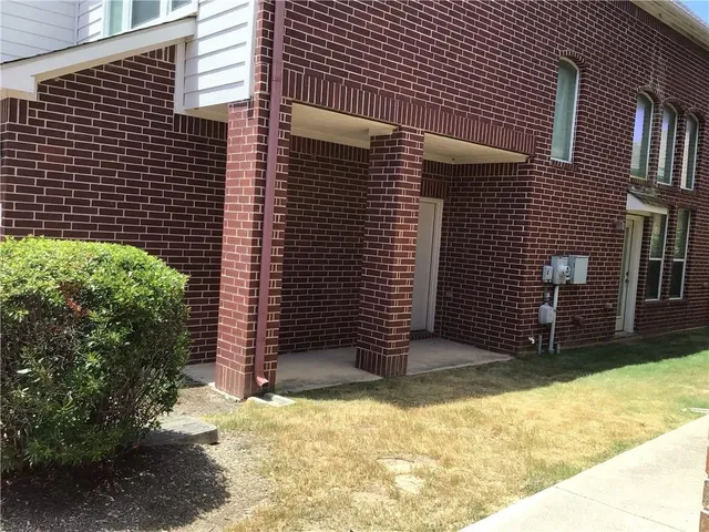 $2,100 | 14812 Avery Ranch Boulevard, Unit 64, Austin, TX 78717