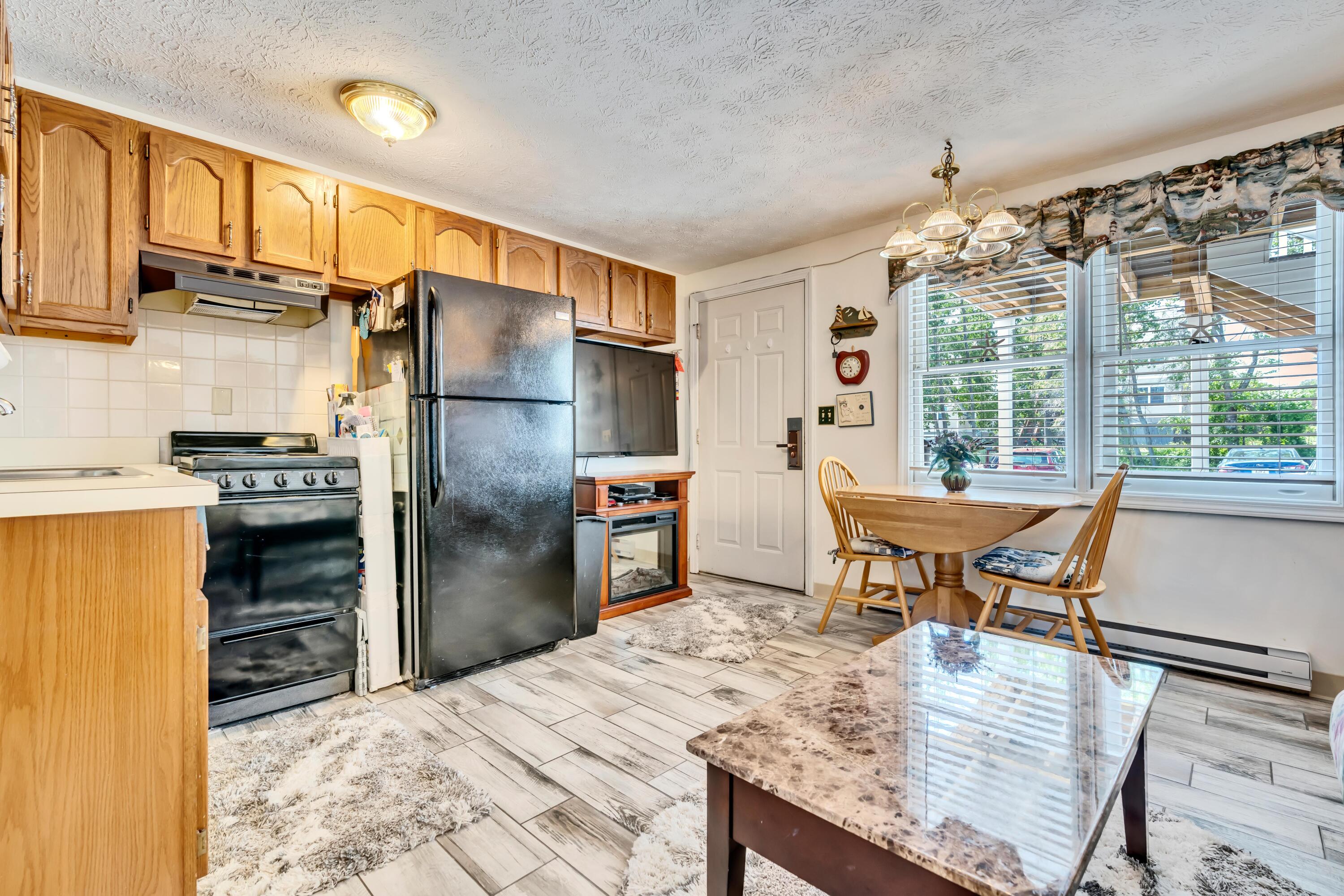 1072 Post Rd Wells, Unit 111 Wells, ME 04090 - Photo 1 of 13 _DSC8775