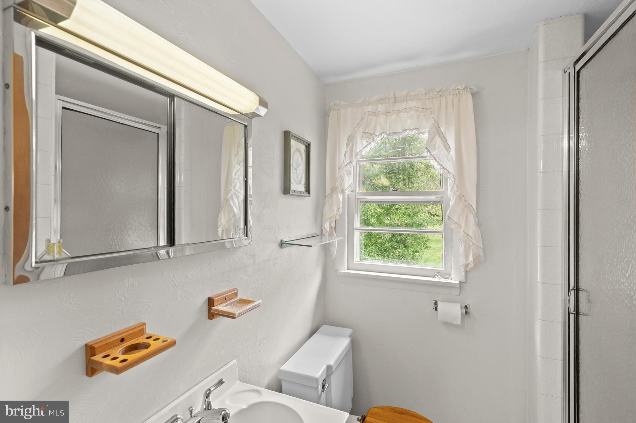 1622 Branch Road Perkasie, PA 18944 - Photo 29 of 40 Gallery Image 29