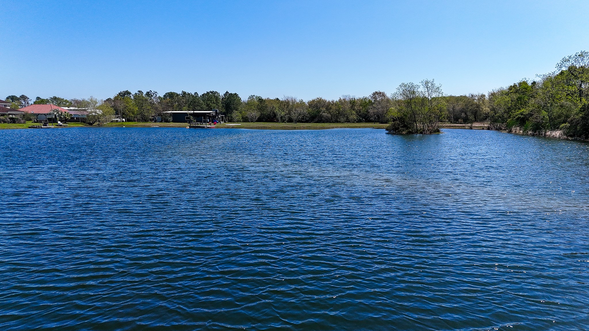 615 28th Street Dickinson, TX 77539 - Photo 32 of 34 a view of a yard