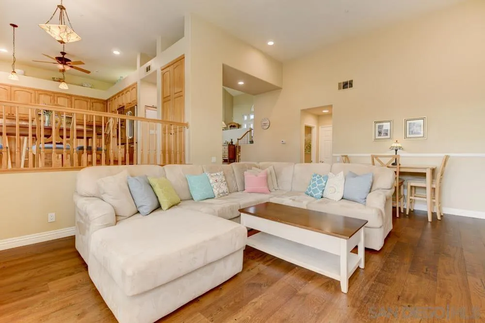 1978 Monarch Ridge Circle El Cajon, CA 92019 - Photo 12 of 46 Gallery Image 12