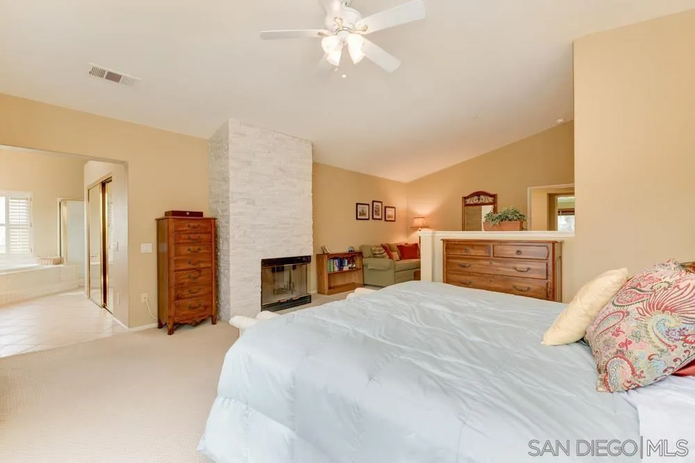 1978 Monarch Ridge Circle El Cajon, CA 92019 - Photo 16 of 46 Gallery Image 16