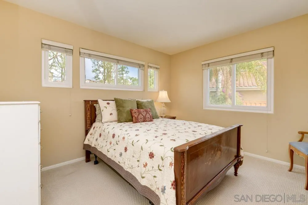 1978 Monarch Ridge Circle El Cajon, CA 92019 - Photo 20 of 46 Gallery Image 20