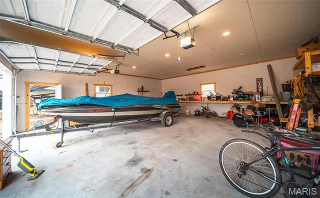 $995,000 | 1950 Lake Forest Drive, Park Hills, MO 63601