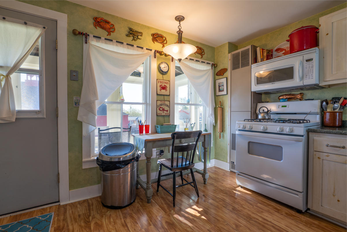 468 Main Street Birch Harbor, ME 04613 - Photo 17 of 44 468 Main Street 16