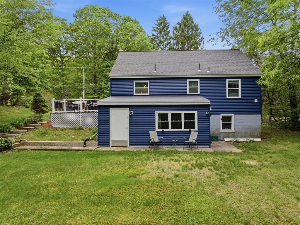 39 North Common Road Westminster, MA 01473 - Photo 34 of 37