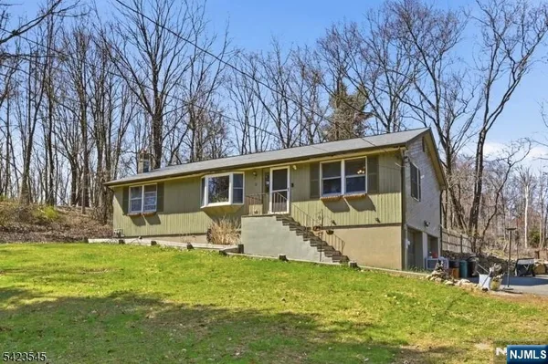 $525,000 | 12 Pleasant View Drive, West Milford, NJ 07480