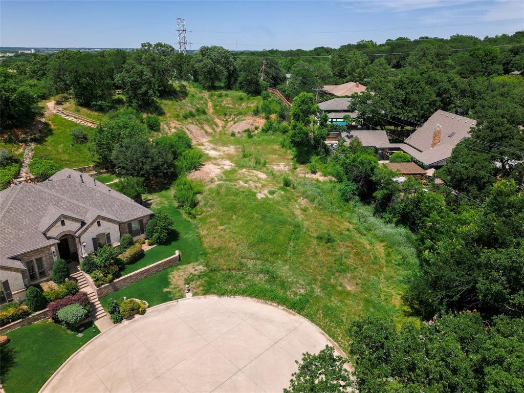 2001 Windswept Court Arlington, TX 76012 - Photo 5 of 6