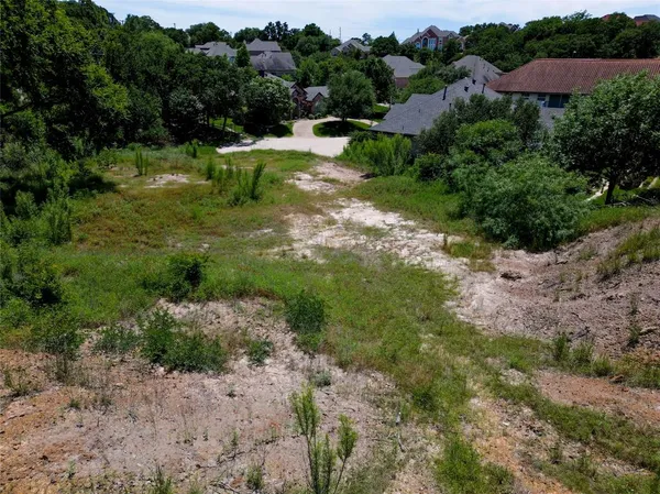 $250,000 | 2001 Windswept Court, Arlington, TX 76012