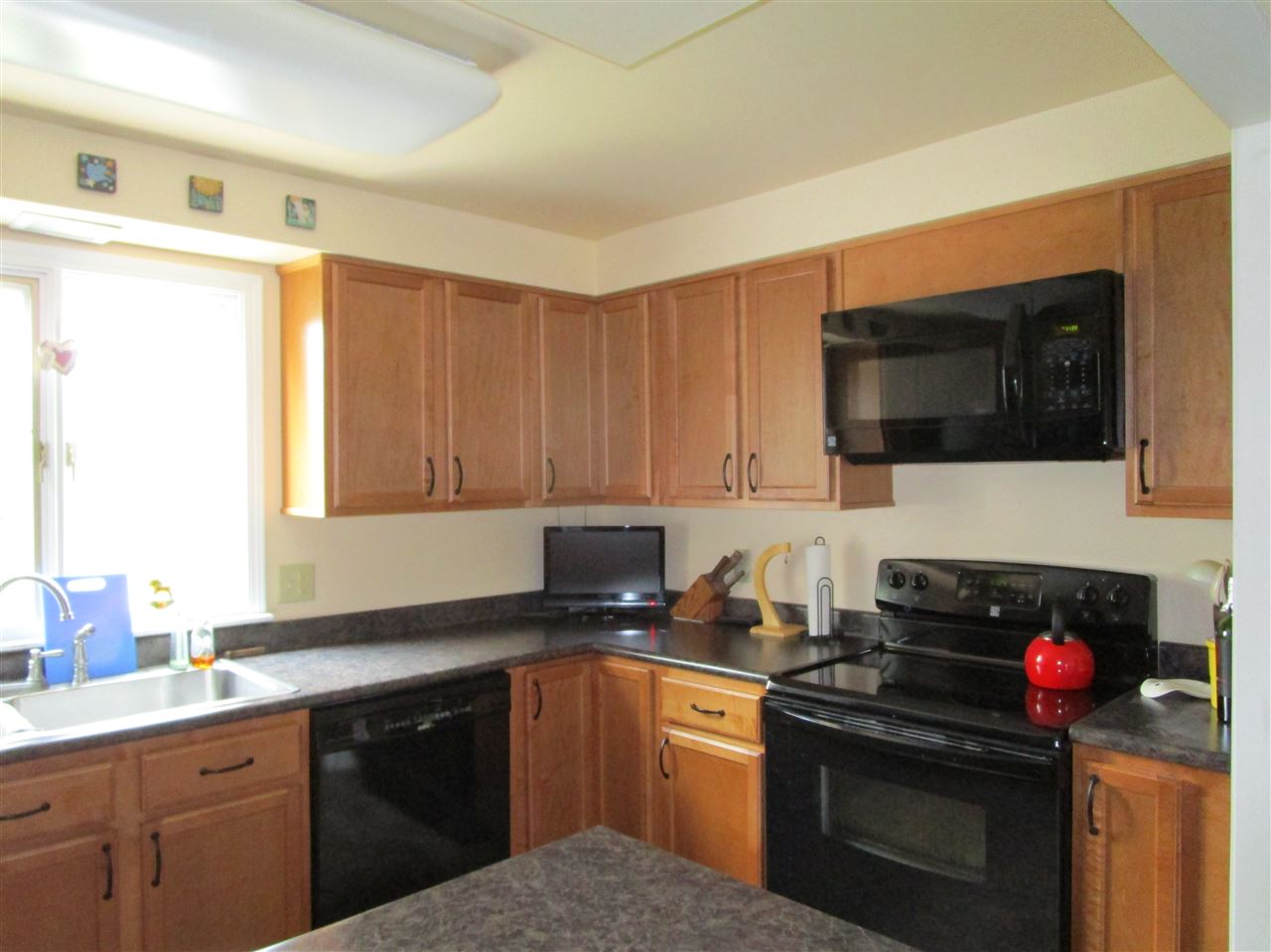 12615 Tonkel Road Fort Wayne, IN 46845 - Photo 4 of 30