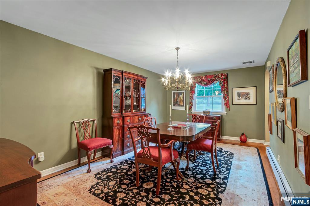 15 Colonial Road Tenafly, NJ 07670 - Photo 11 of 40