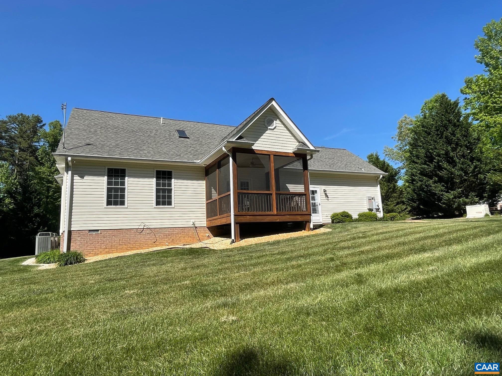 5589 3 Notch Road Louisa, VA 23093 - Photo 7 of 60