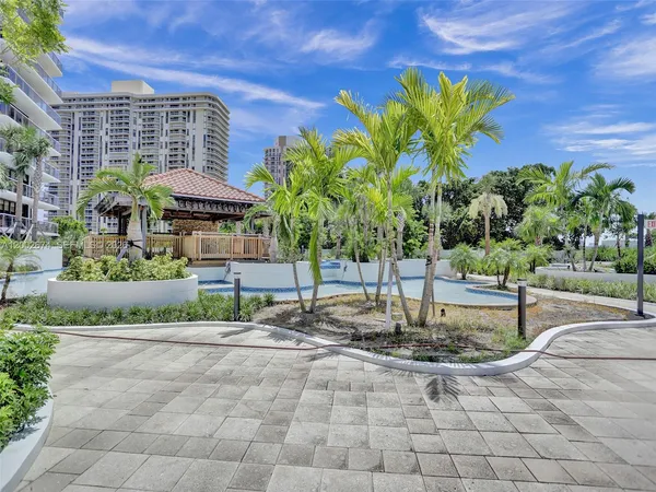 $549,000 | 20281 East Country Club Drive, Unit 2104, Aventura, FL 33180
