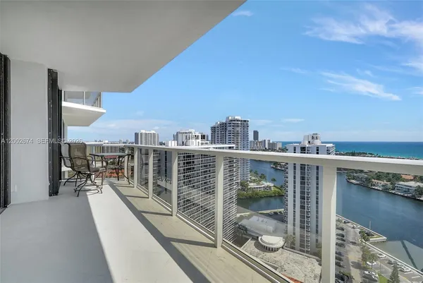 $549,000 | 20281 East Country Club Drive, Unit 2104, Aventura, FL 33180