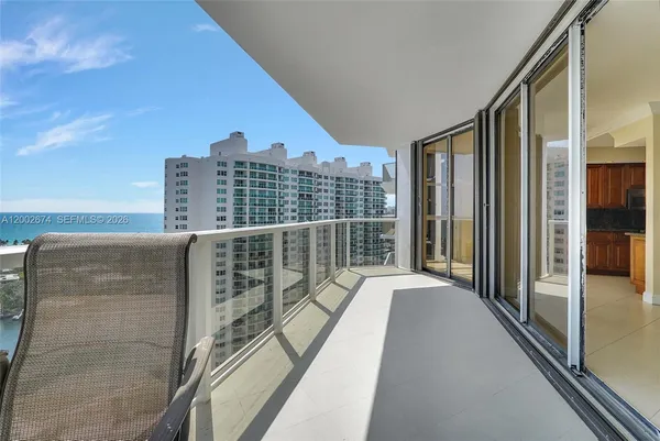 $549,000 | 20281 East Country Club Drive, Unit 2104, Aventura, FL 33180