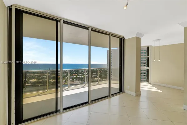 $549,000 | 20281 East Country Club Drive, Unit 2104, Aventura, FL 33180