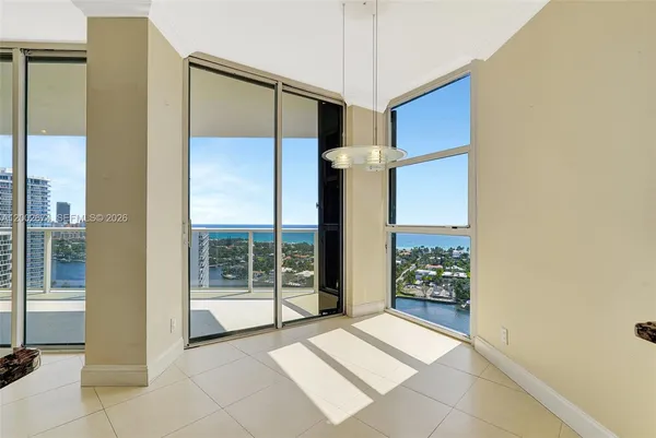 $549,000 | 20281 East Country Club Drive, Unit 2104, Aventura, FL 33180