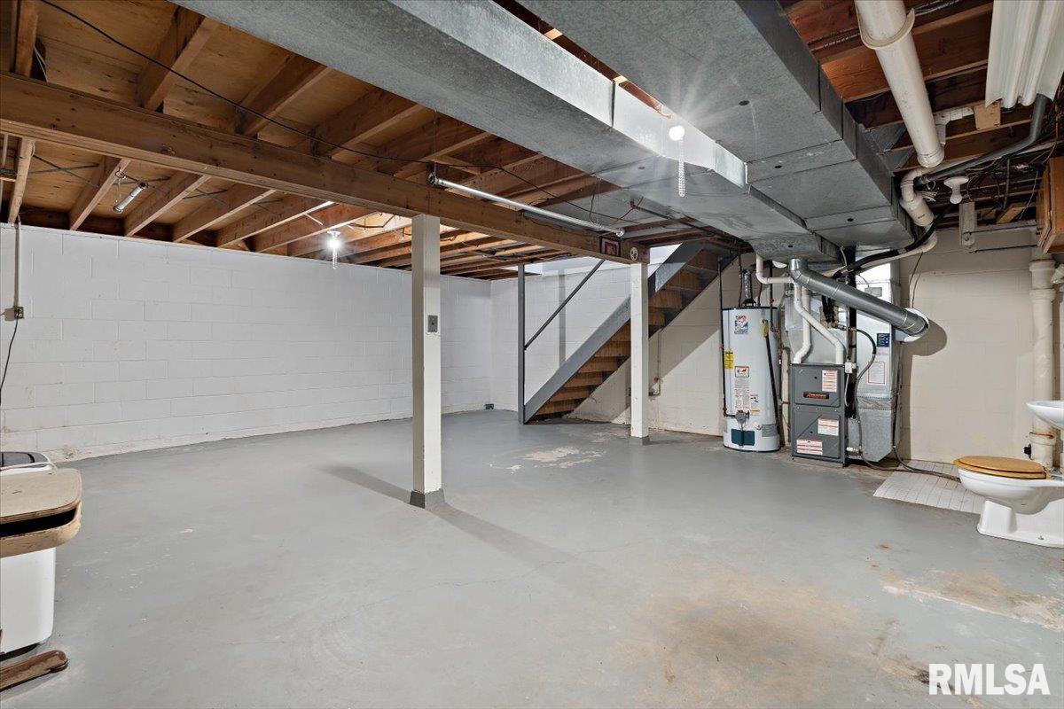 1129 48th Street Moline, IL 61265 - Photo 26 of 34