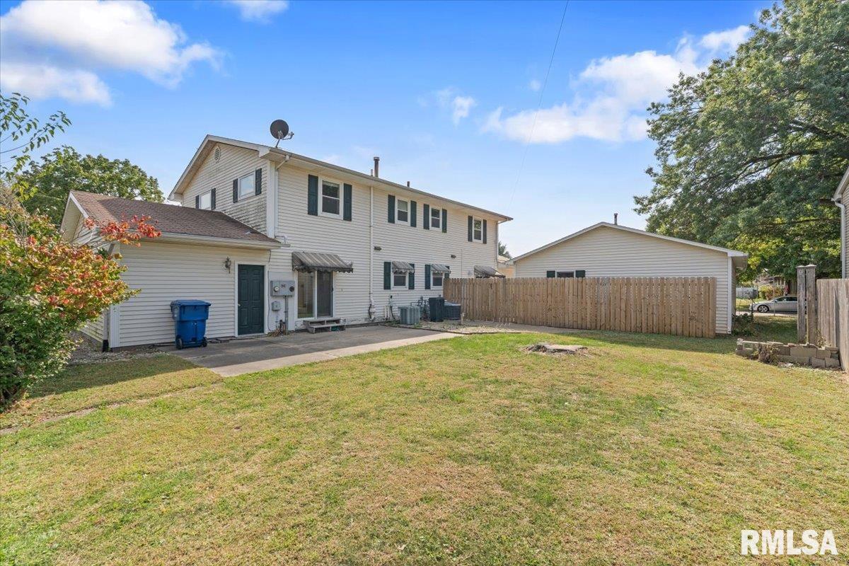 1129 48th Street Moline, IL 61265 - Photo 32 of 34