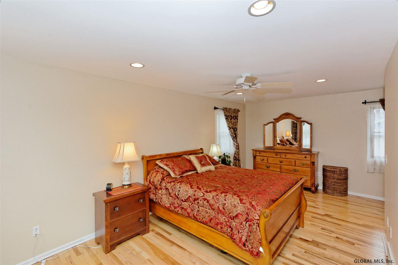 23 Osborne Road Colonie, NY 12205 - Photo 14 of 25 Photo 14