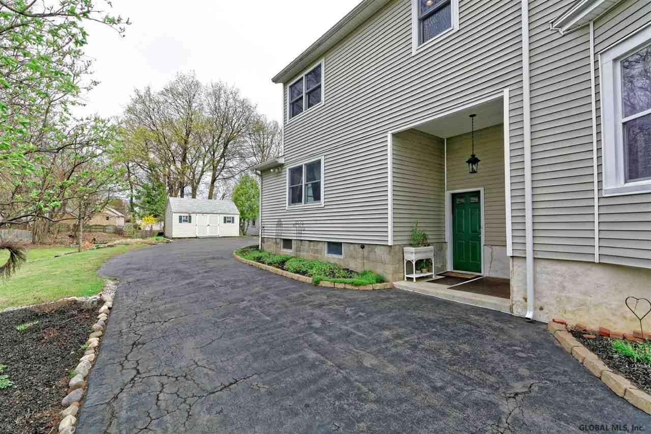 23 Osborne Road Colonie, NY 12205 - Photo 24 of 25 Photo 24
