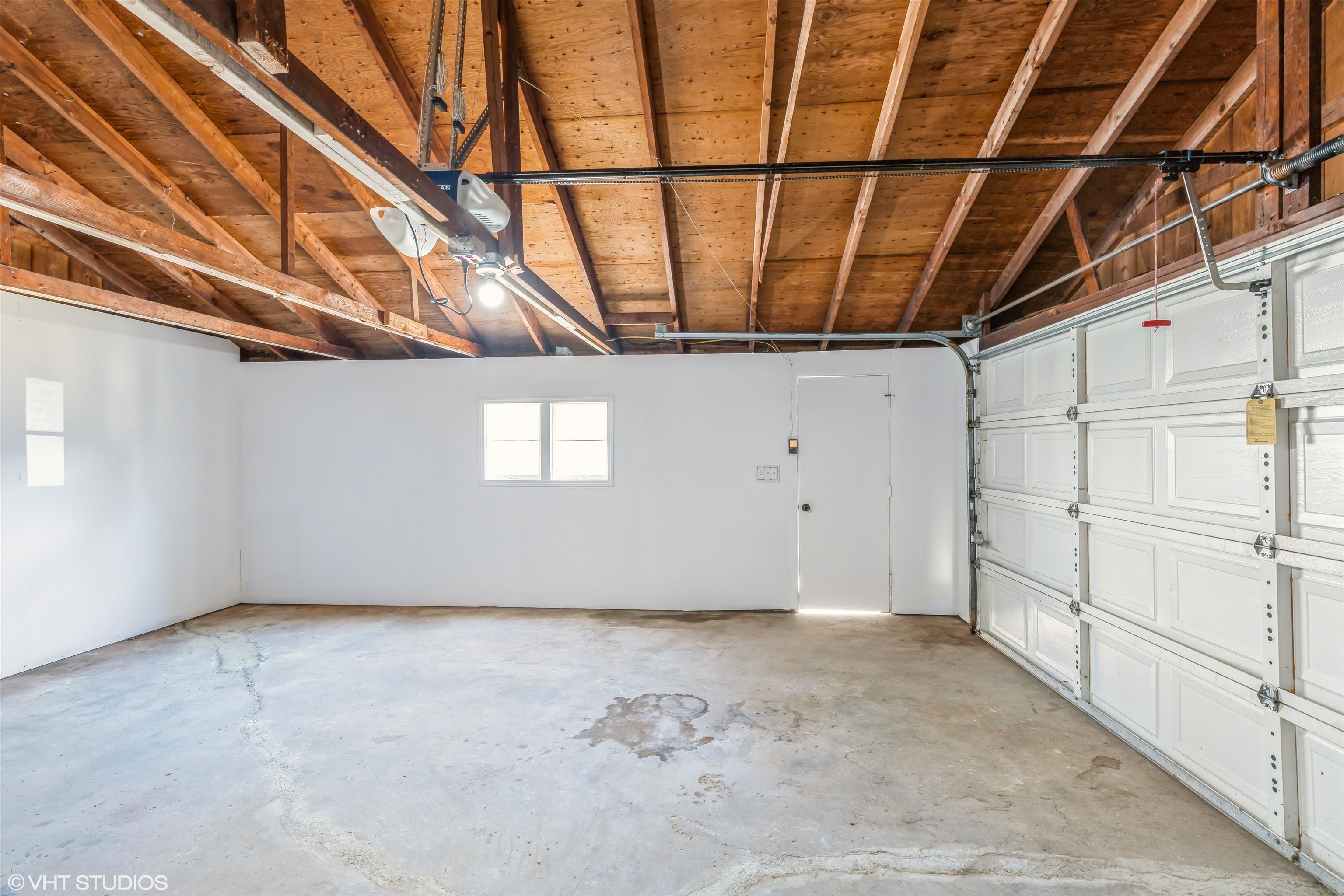 1931 Ridgeland Road Rockford, IL 61108 - Photo 25 of 26 a view of a garage