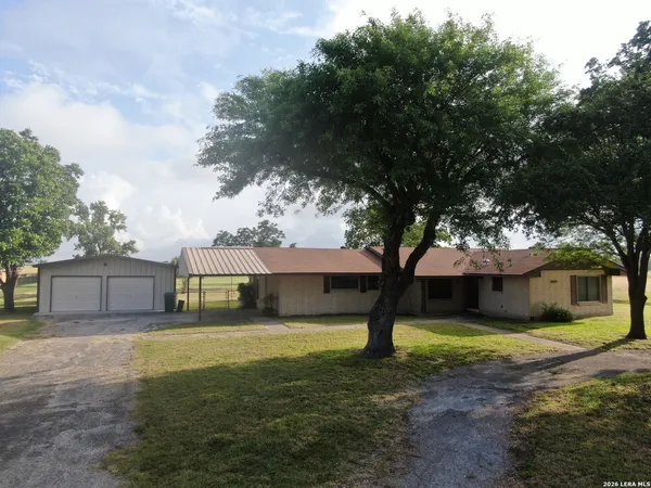 $279,900 | 15651 Farm To Market Road 463, Lytle, TX 78052