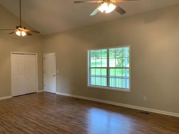 $2,050 | 2306 Pumpkin Creek Lane, Spring Hill, TN 37174