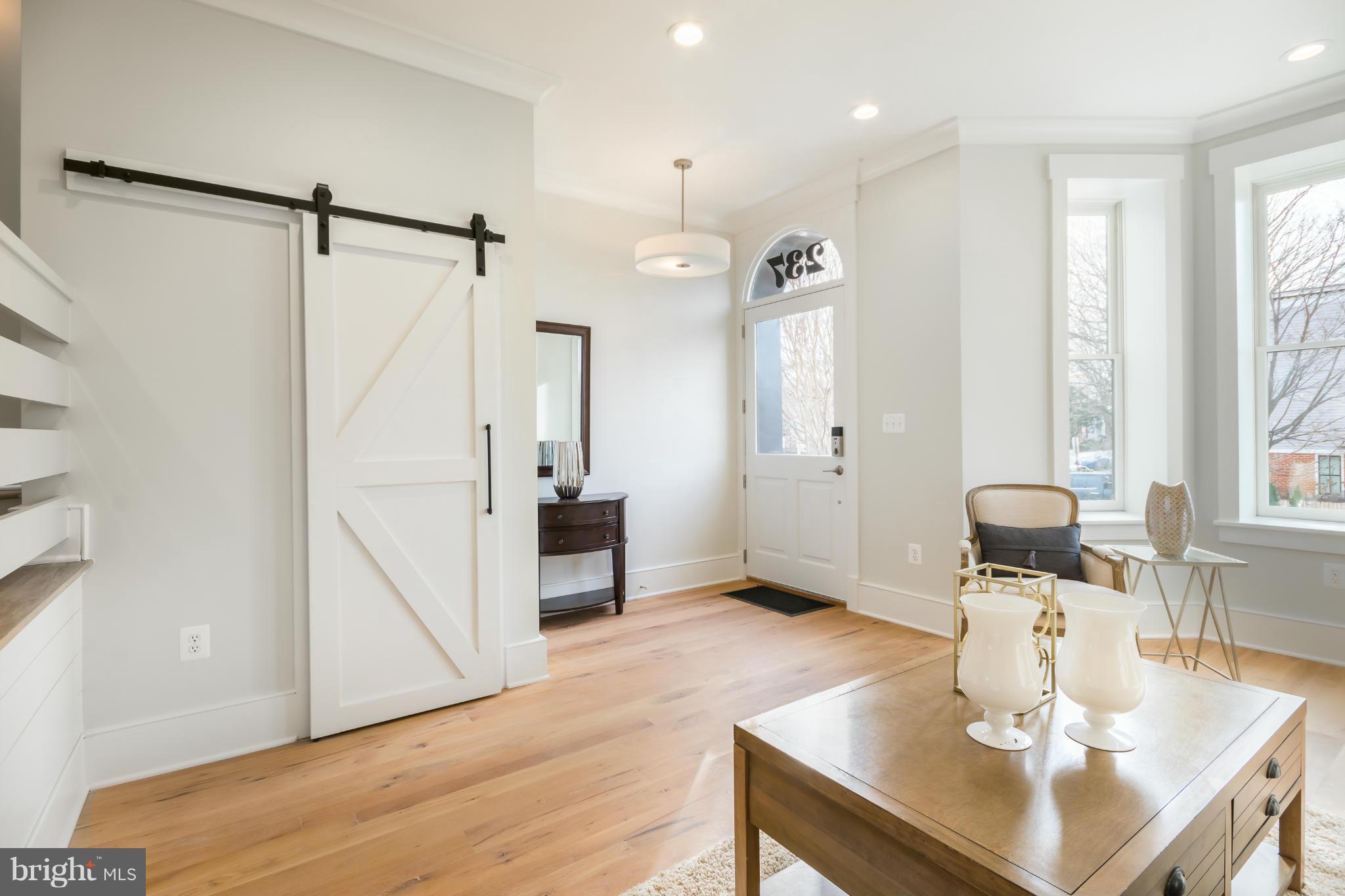 237 12th Street Northeast Washington, DC 20002 - Photo 15 of 30 Living Room