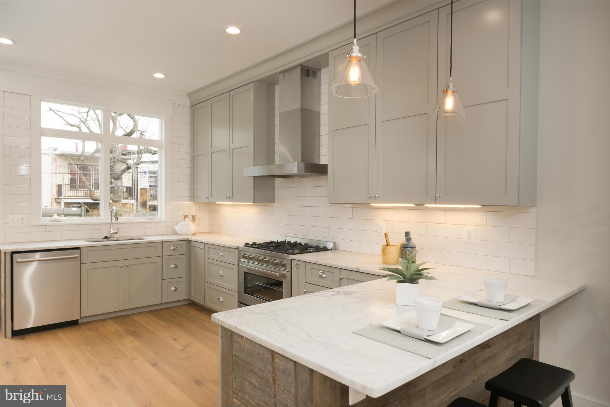 237 12th Street Northeast Washington, DC 20002 - Photo 10 of 30 Kitchen