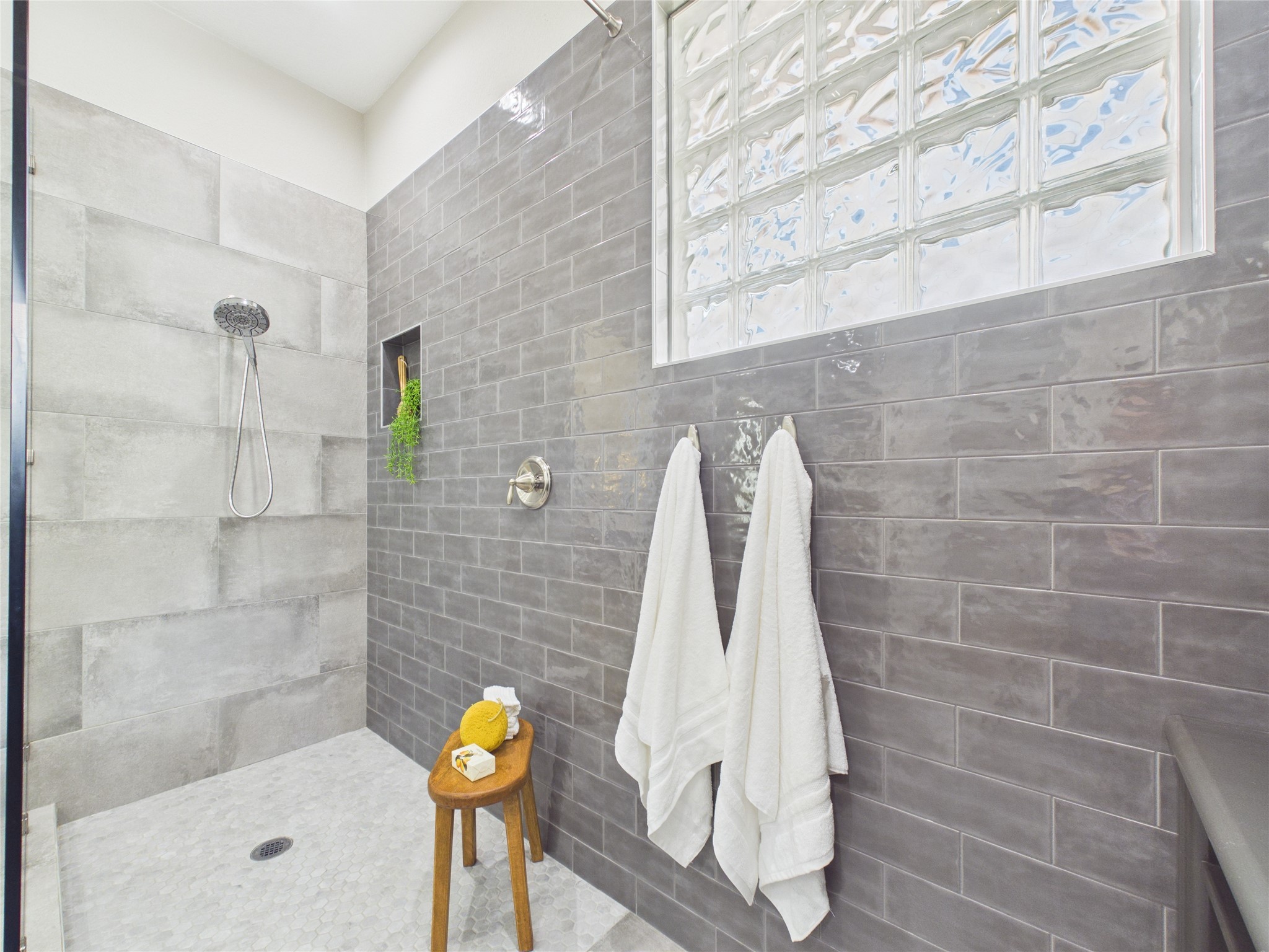 403 Harborside Way Kemah, TX 77565 - Photo 31 of 39 Fully updated step free shower with gorgeous tile throughout