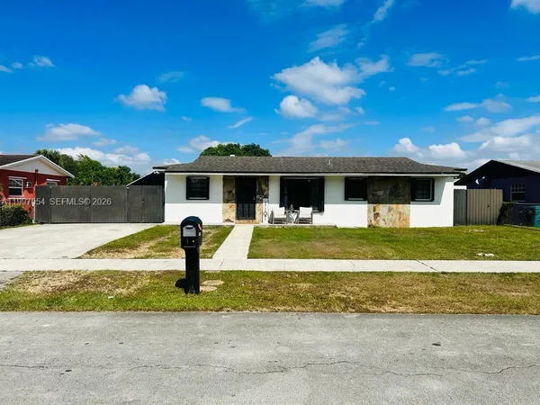 $545,000 | 3763 Northwest 204th Street, Miami Gardens, FL 33055