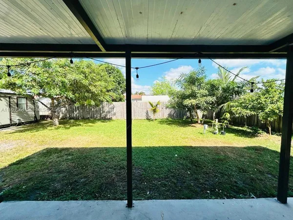 $545,000 | 3763 Northwest 204th Street, Miami Gardens, FL 33055