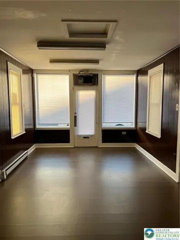 $550 | 206 South 16th Street, Wilson, PA 18042