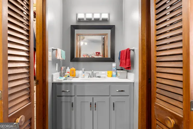 $155,000 | 8198 Tupelo Trail, Jonesboro, GA 30236