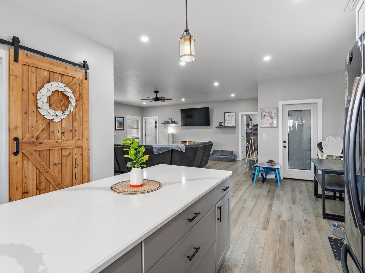 564 Stave Mill Road Murphysboro, IL 62966 - Photo 11 of 23