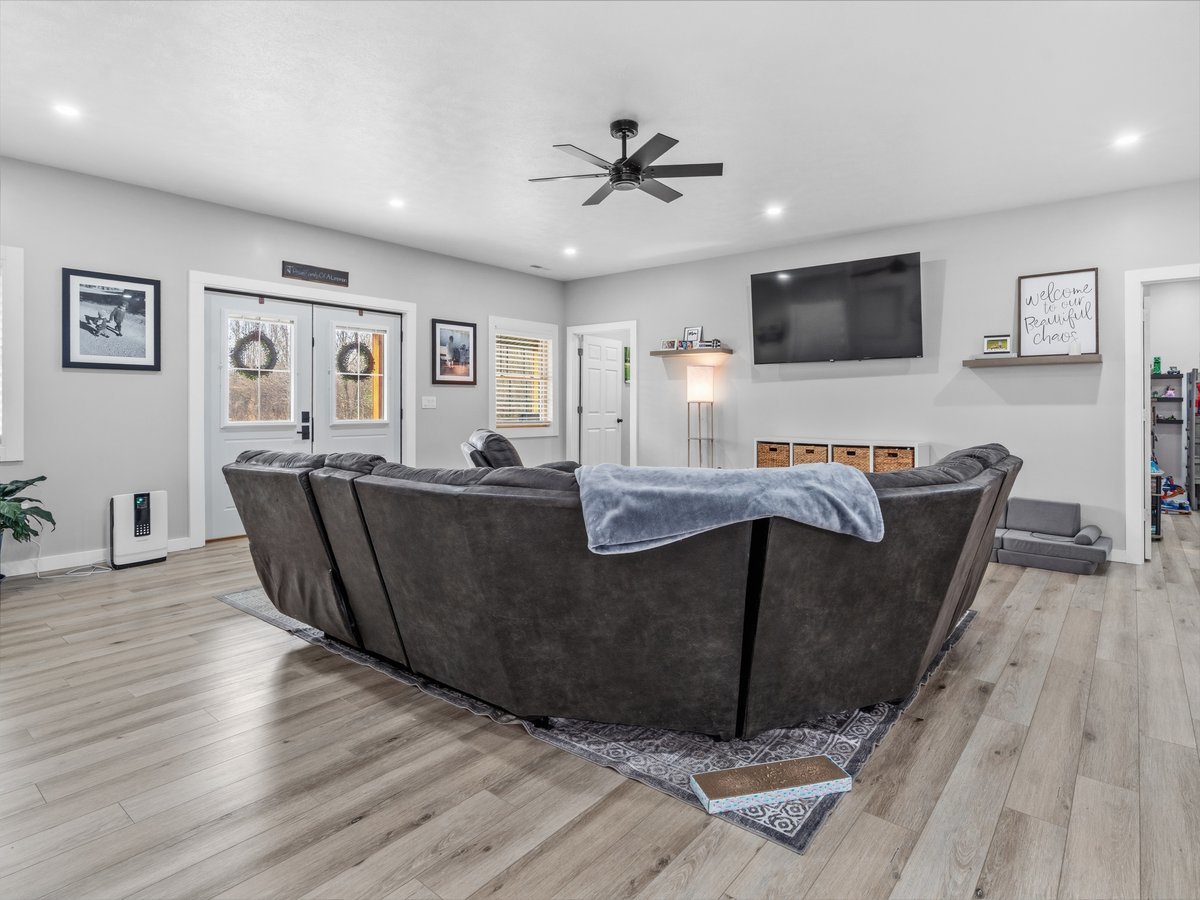 564 Stave Mill Road Murphysboro, IL 62966 - Photo 6 of 23