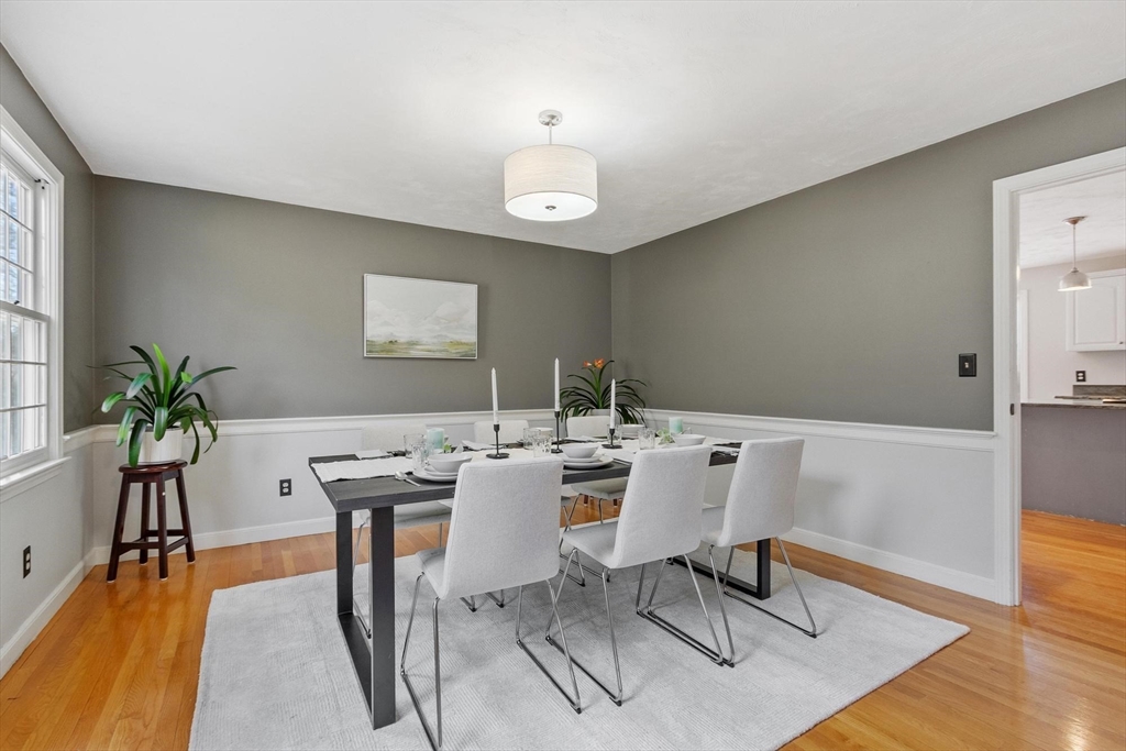 54 Kettle Hole Road Bolton, MA 01740 - Photo 20 of 37