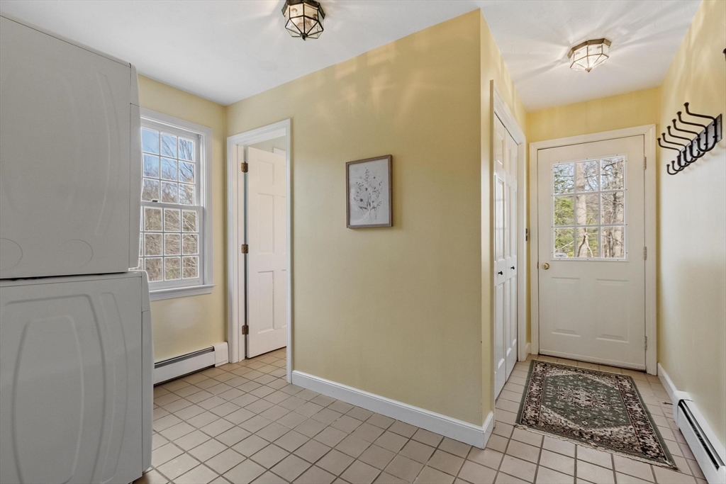 54 Kettle Hole Road Bolton, MA 01740 - Photo 33 of 37