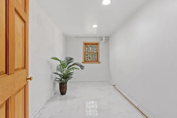 $889,000 | 54 Kettle Hole Road, Bolton, MA 01740