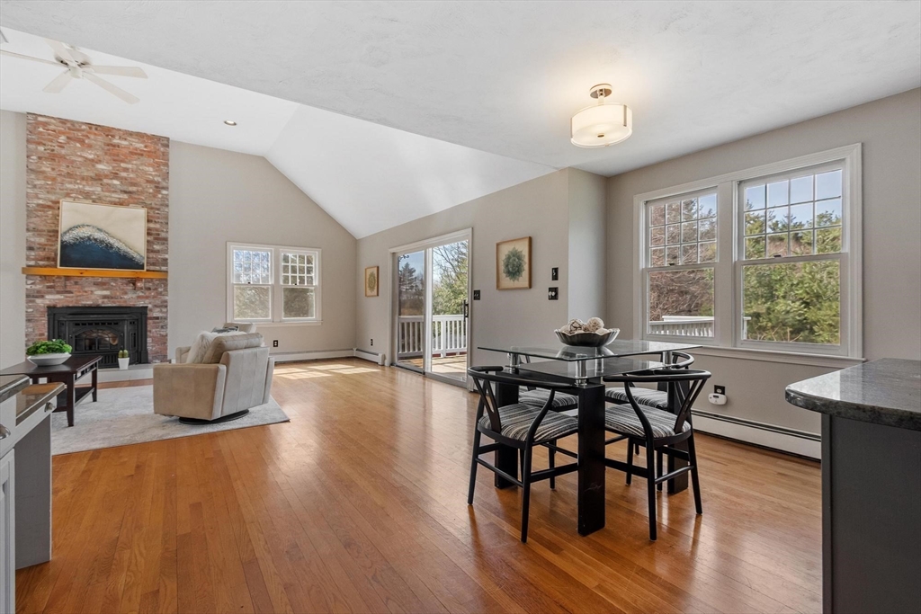 54 Kettle Hole Road Bolton, MA 01740 - Photo 10 of 37