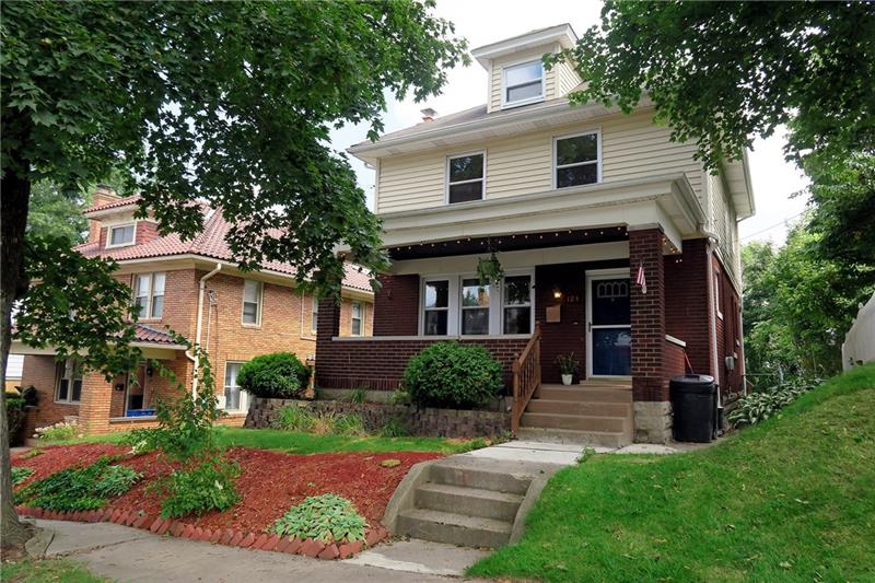 124 Ridgewood Avenue Pittsburgh, PA 15229 - Photo 1 of 21 124 Ridgewood: 3 bedrooms, 2 baths, gas forced-air heat, central air, 2-car detached garage.