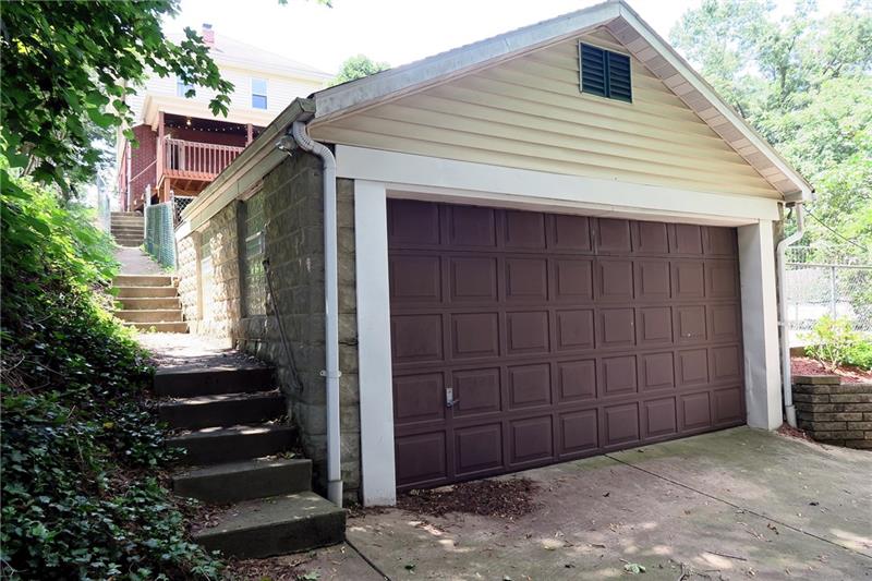 124 Ridgewood Avenue Pittsburgh, PA 15229 - Photo 21 of 21 2-Car Alley-Access Garage