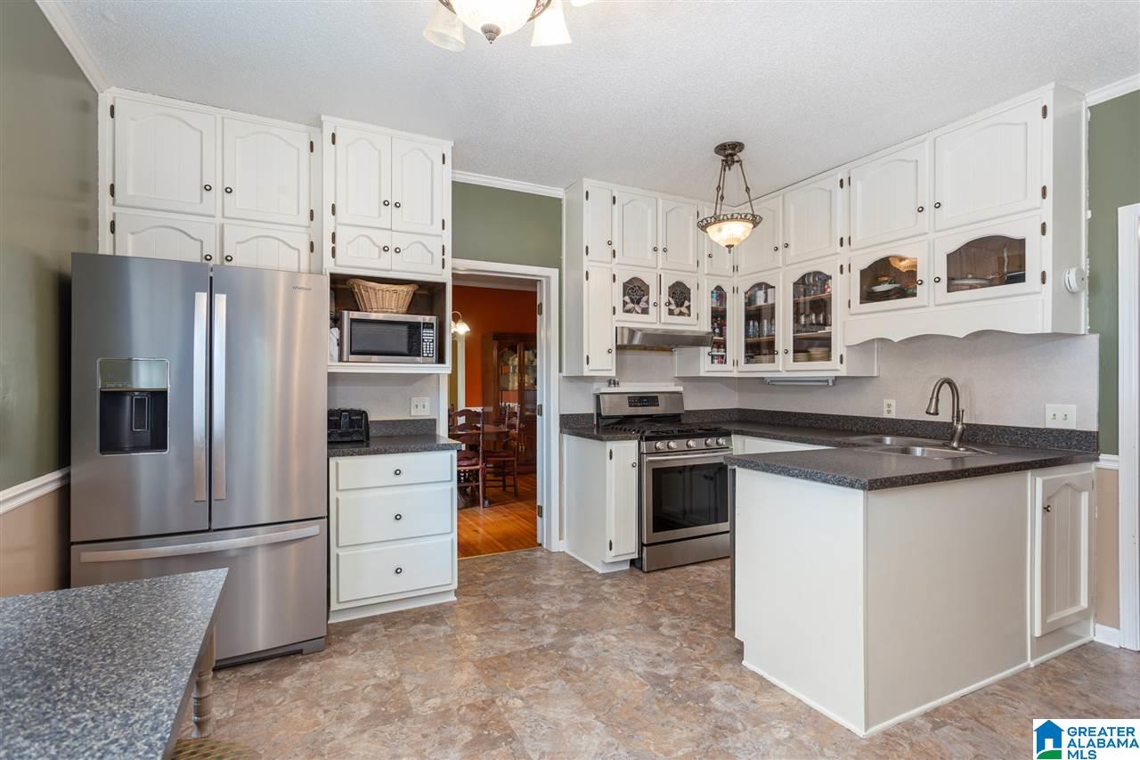 8235 2nd Avenue Leeds, AL 35094 - Photo 10 of 39
