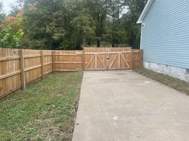 $210,000 | 1030 Douglas Street, St. Joseph, MO 64505