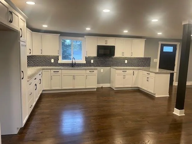 $210,000 | 1030 Douglas Street, St. Joseph, MO 64505